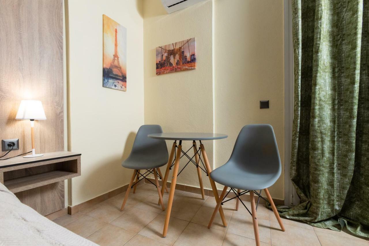 Seven Heaven Premium Suites Thessaloniki Exterior photo