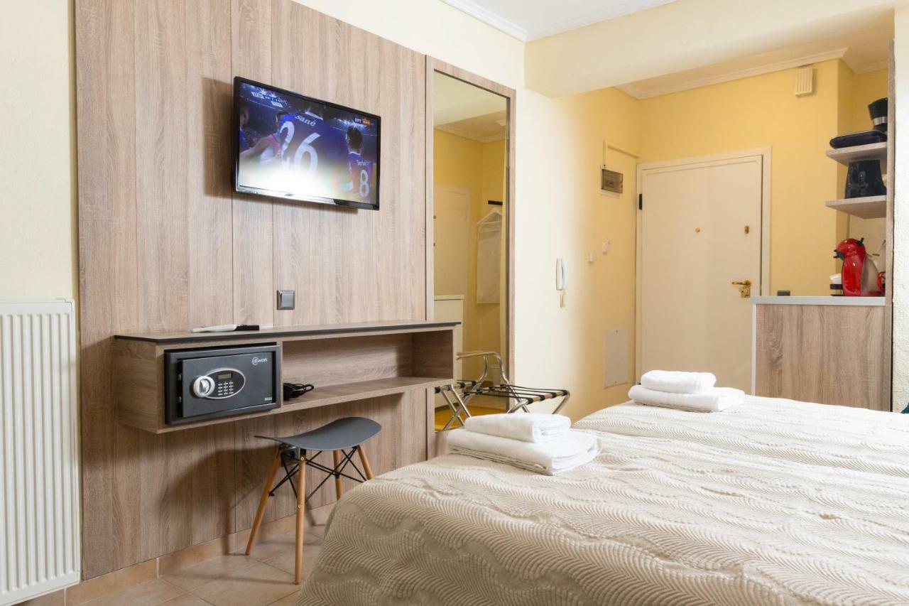 Seven Heaven Premium Suites Thessaloniki Exterior photo